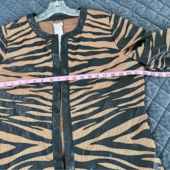 Chico’s Jacket Women 12 14 2 Large Mesh Striped Zebra Brown Cover Up B11 - Picture 8 of 8